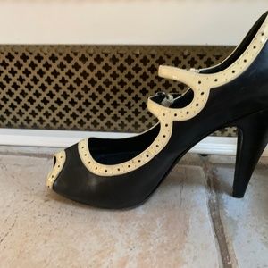 Via Spiga Tuxedo High Heels